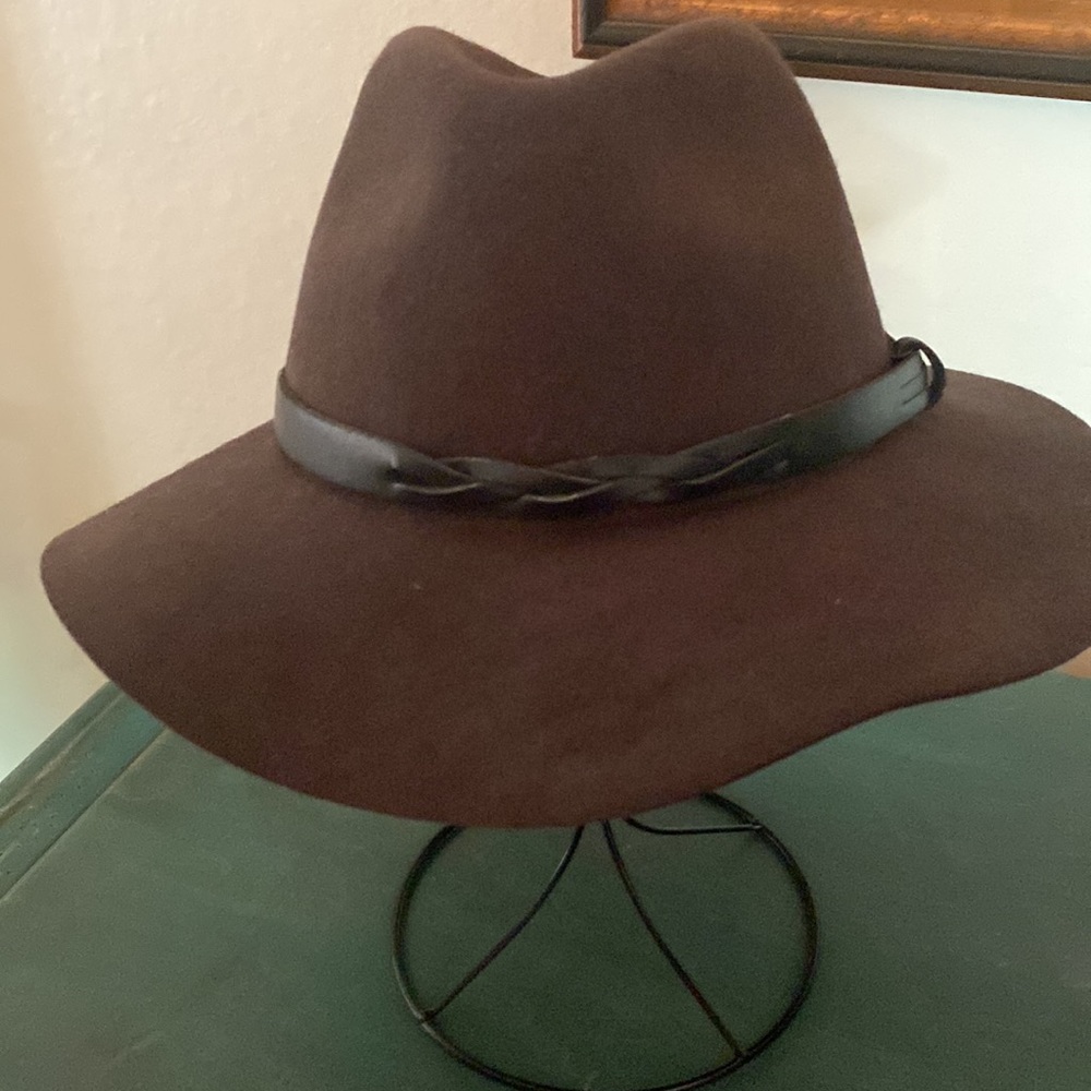 Brown Felt Rancher Fedora Hat, NWT